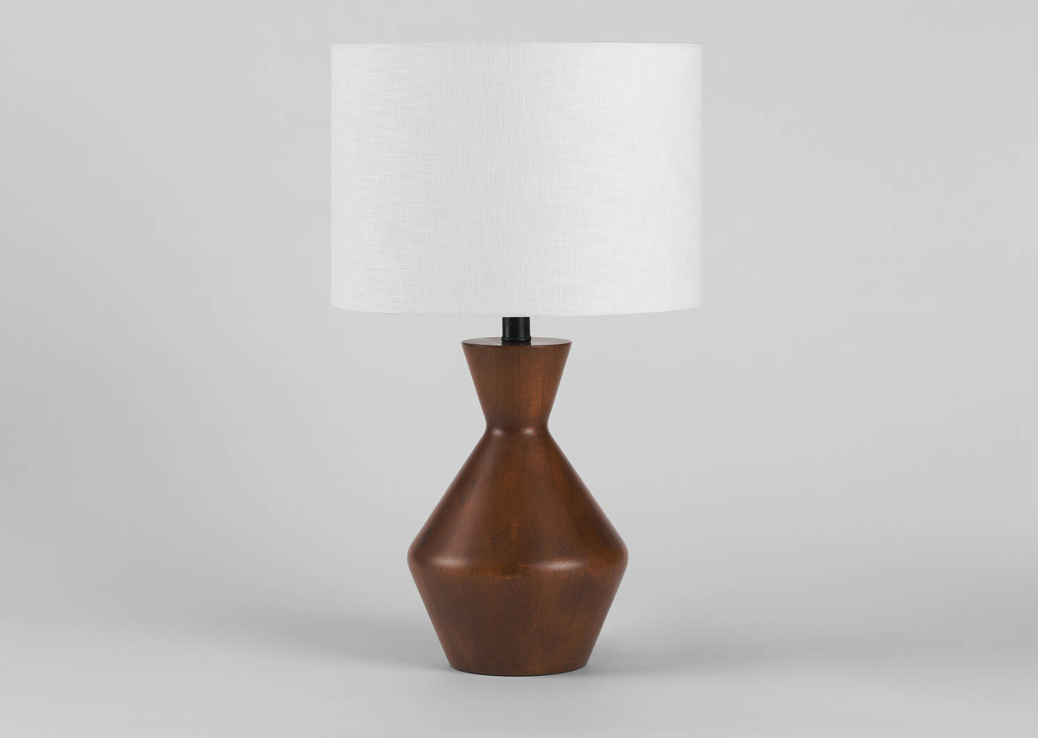 Nelle Table Lamp