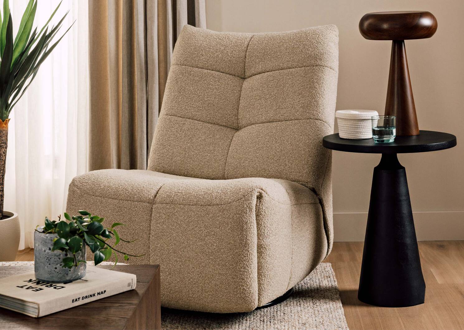 Gershwin Side Table 20" -Bronze