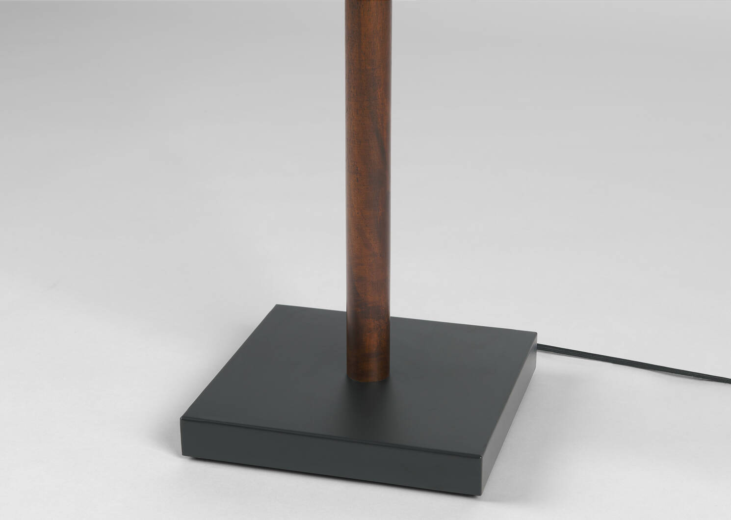 Lampe sur pied Burton