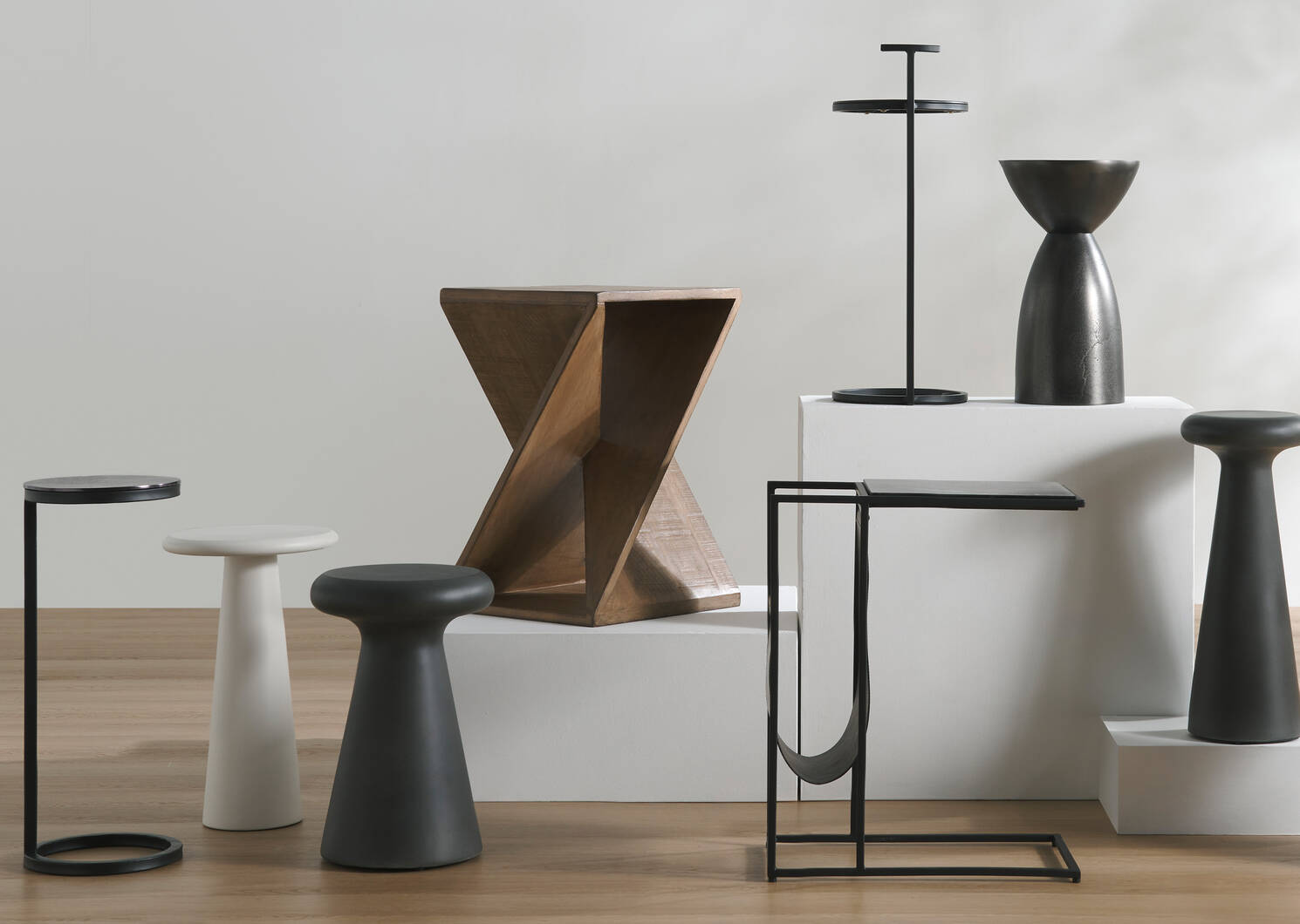 Table d'appoint Tristen -gypse