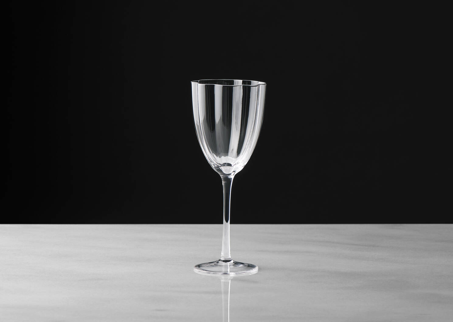Violet Wine Glass Clear