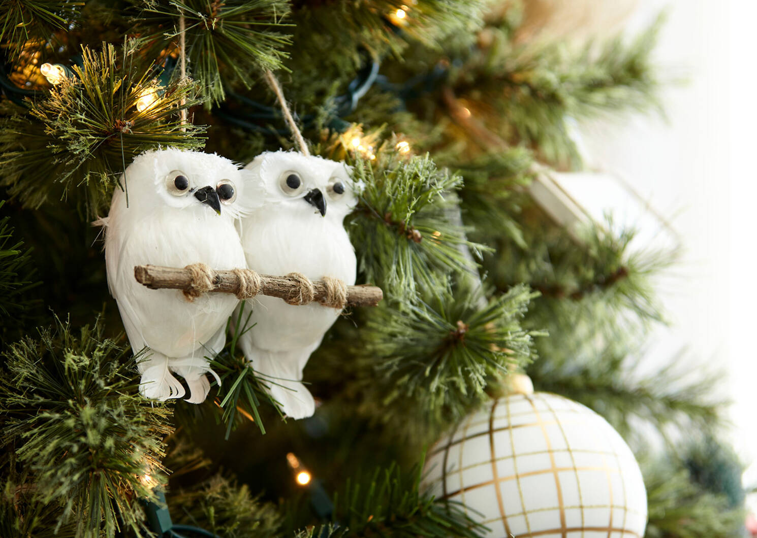 Coldin Owls Orn White