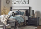 Zoran Table Lamp