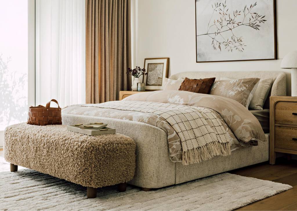 Orel Botanical Duvet Set Queen Latte