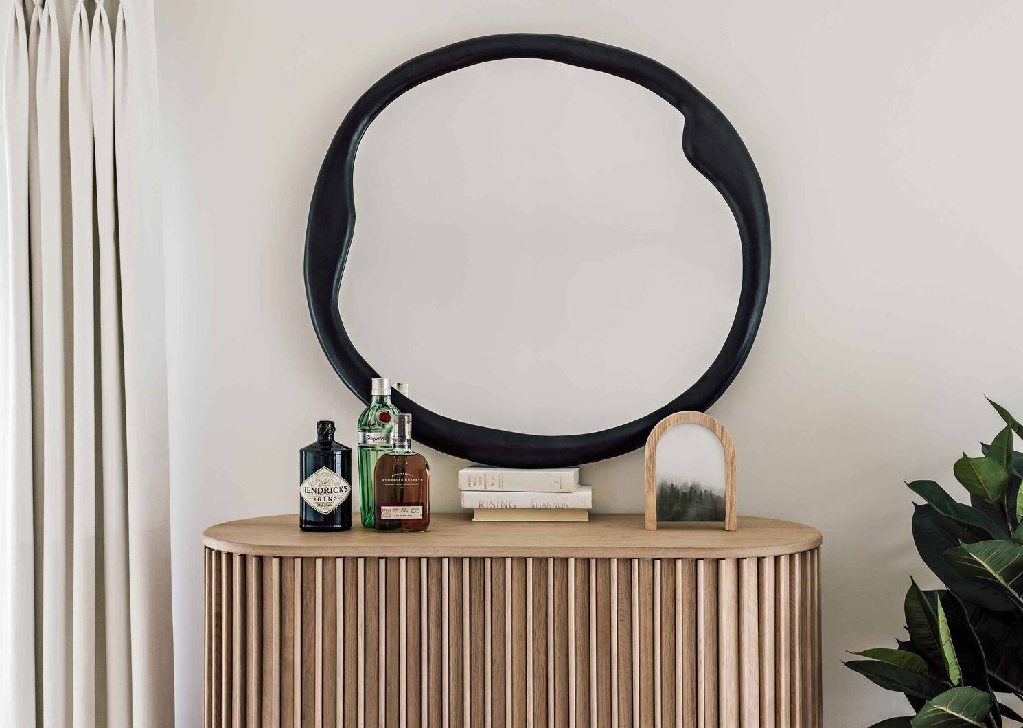 Tahsis Wall Mirror