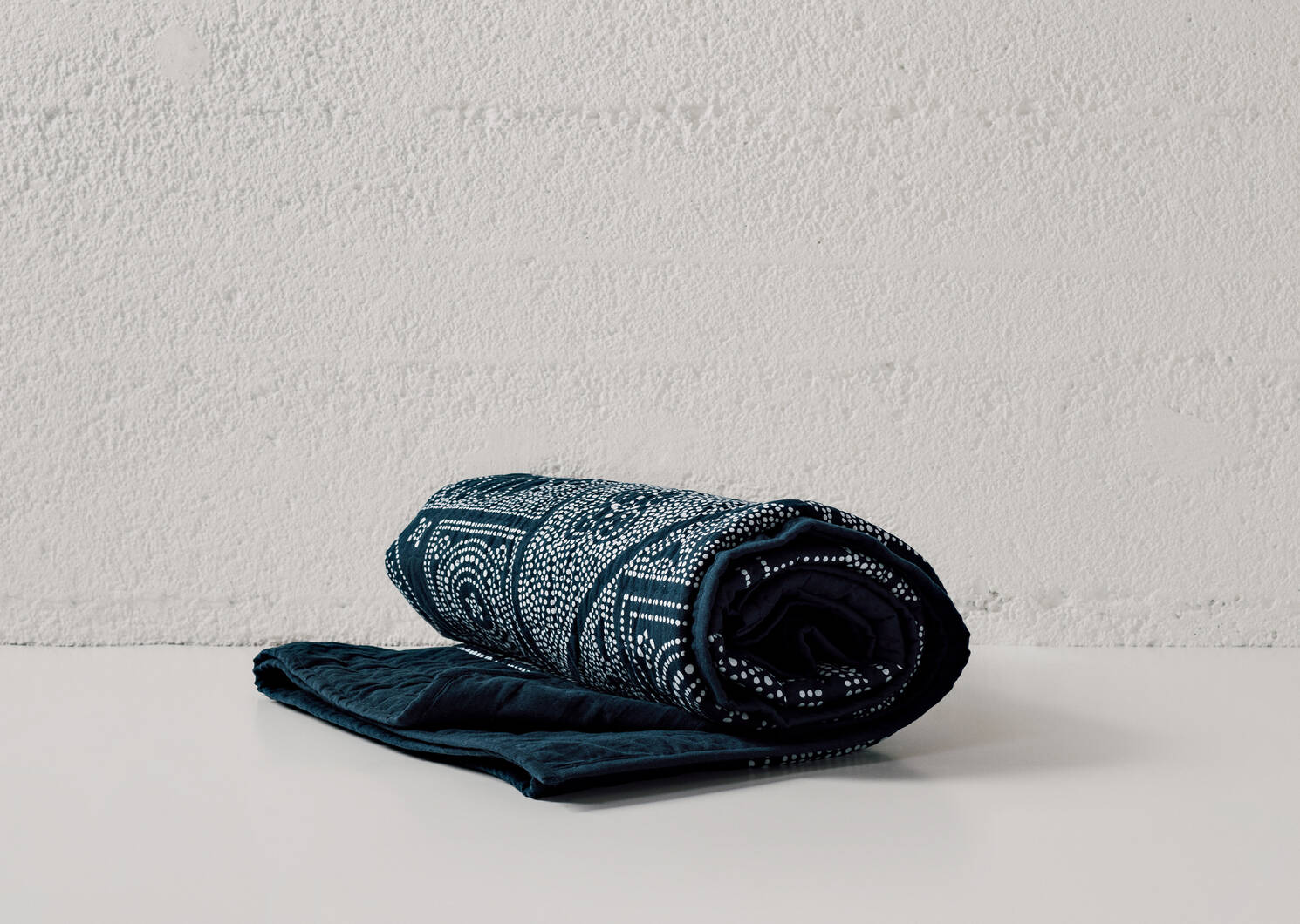 Tommy X UB Quilted Throw 60" x 70"