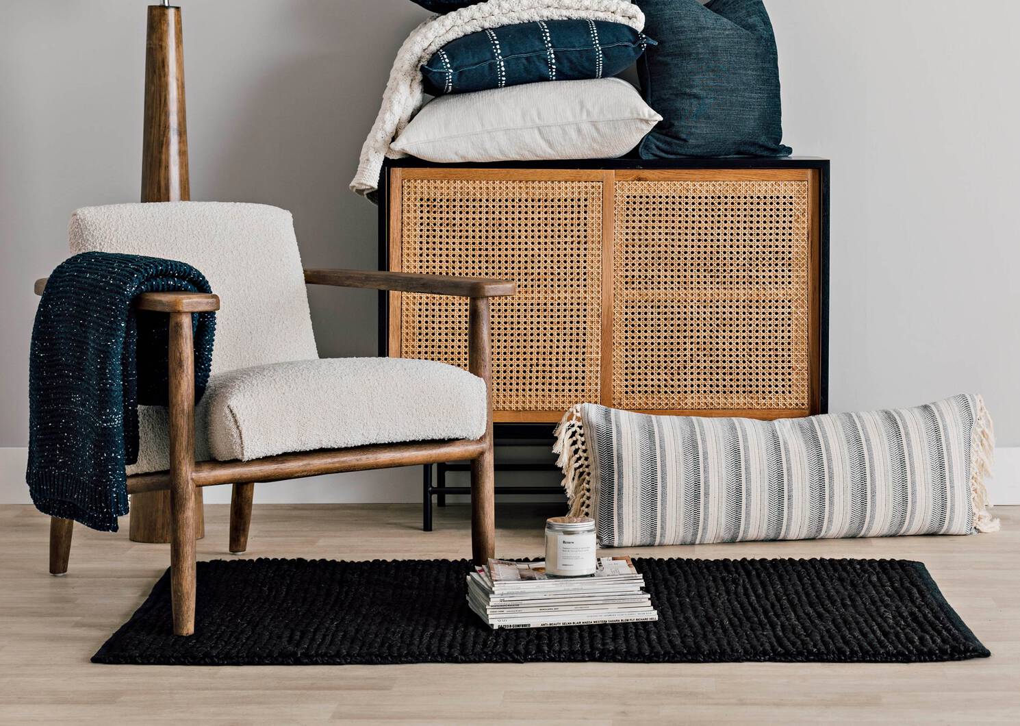 Jovie Stripe Toss 14x36 White/Atlantic