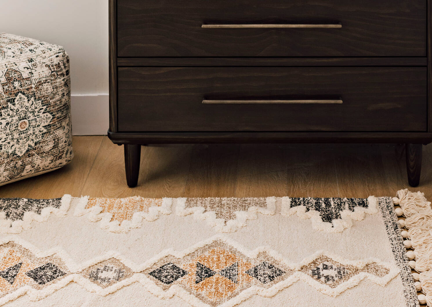 Magda Accent Rugs Ivory/Caramel
