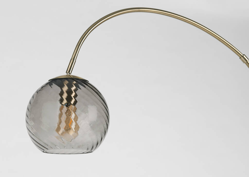 Lampe sur pied Rhea laiton