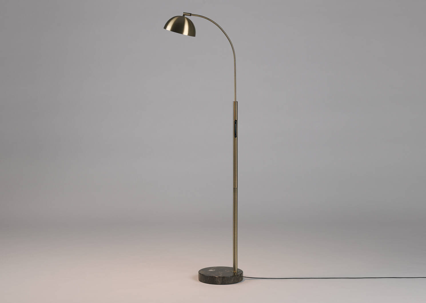 Lampe sur pied DEL Yeaton