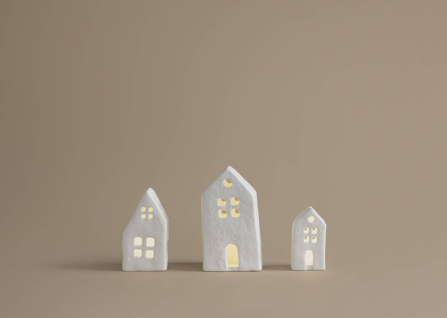 Bowen LED House Small