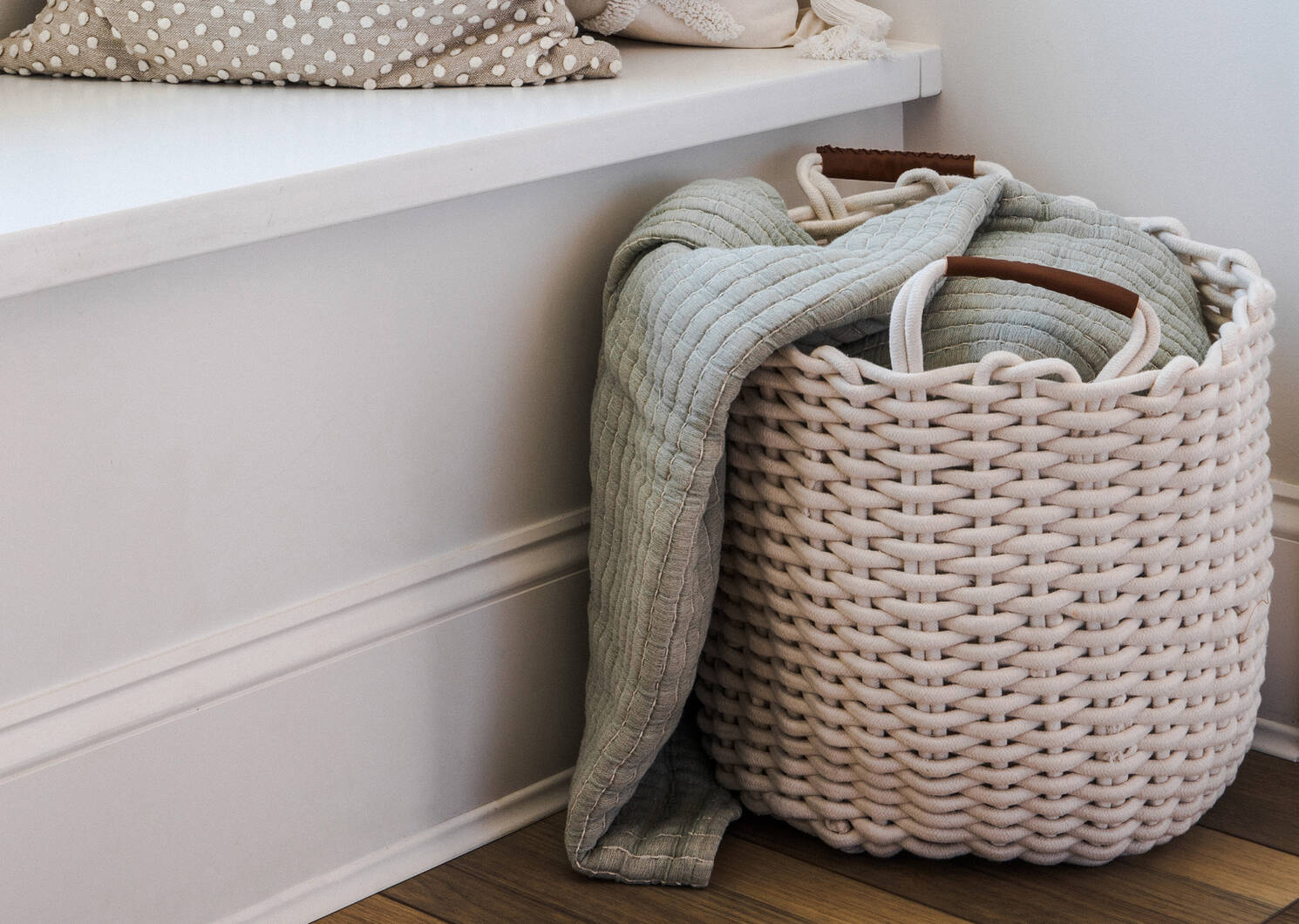 Crestview Cotton Throw Mist