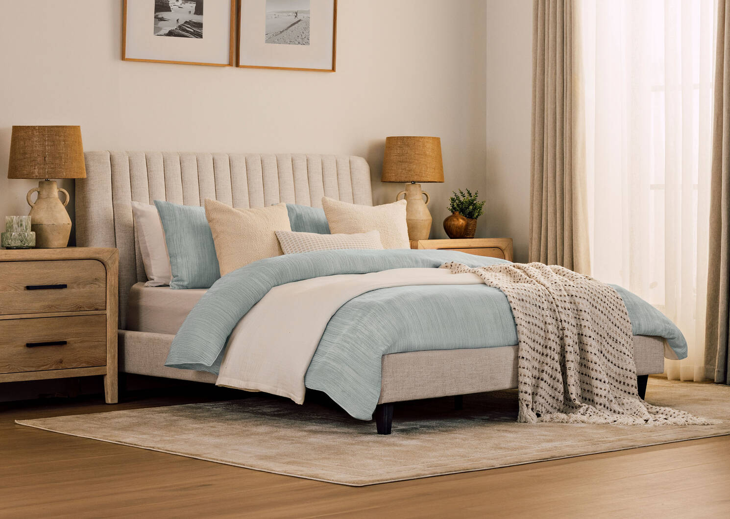 Whitby Throw Ivory/Ash