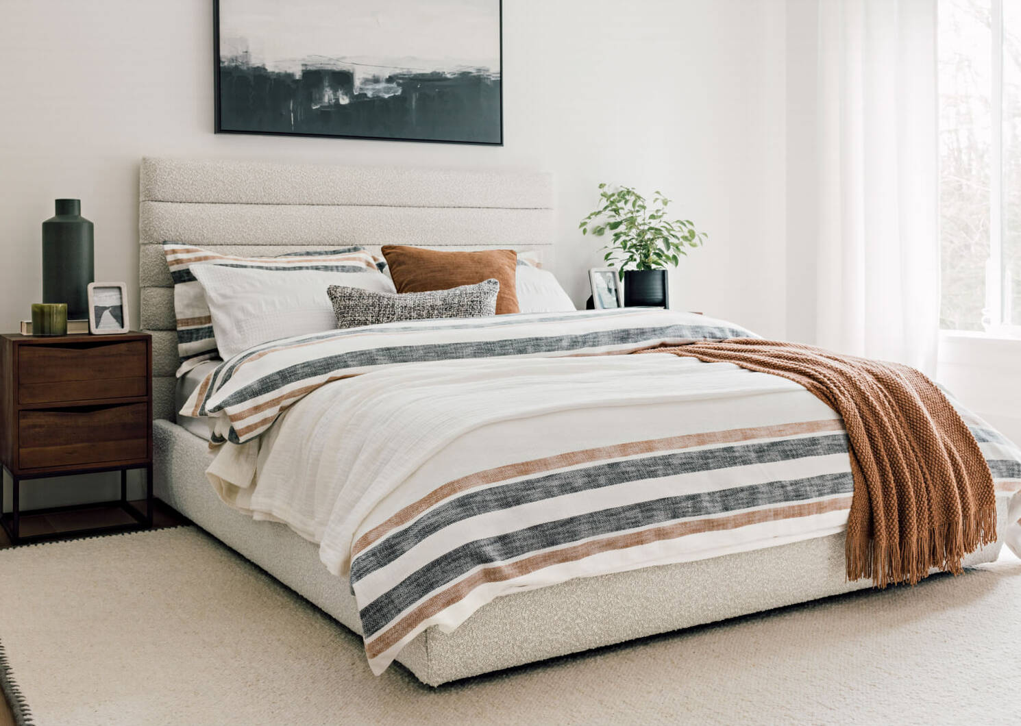 Impero Bed -Adele Ivory, KING