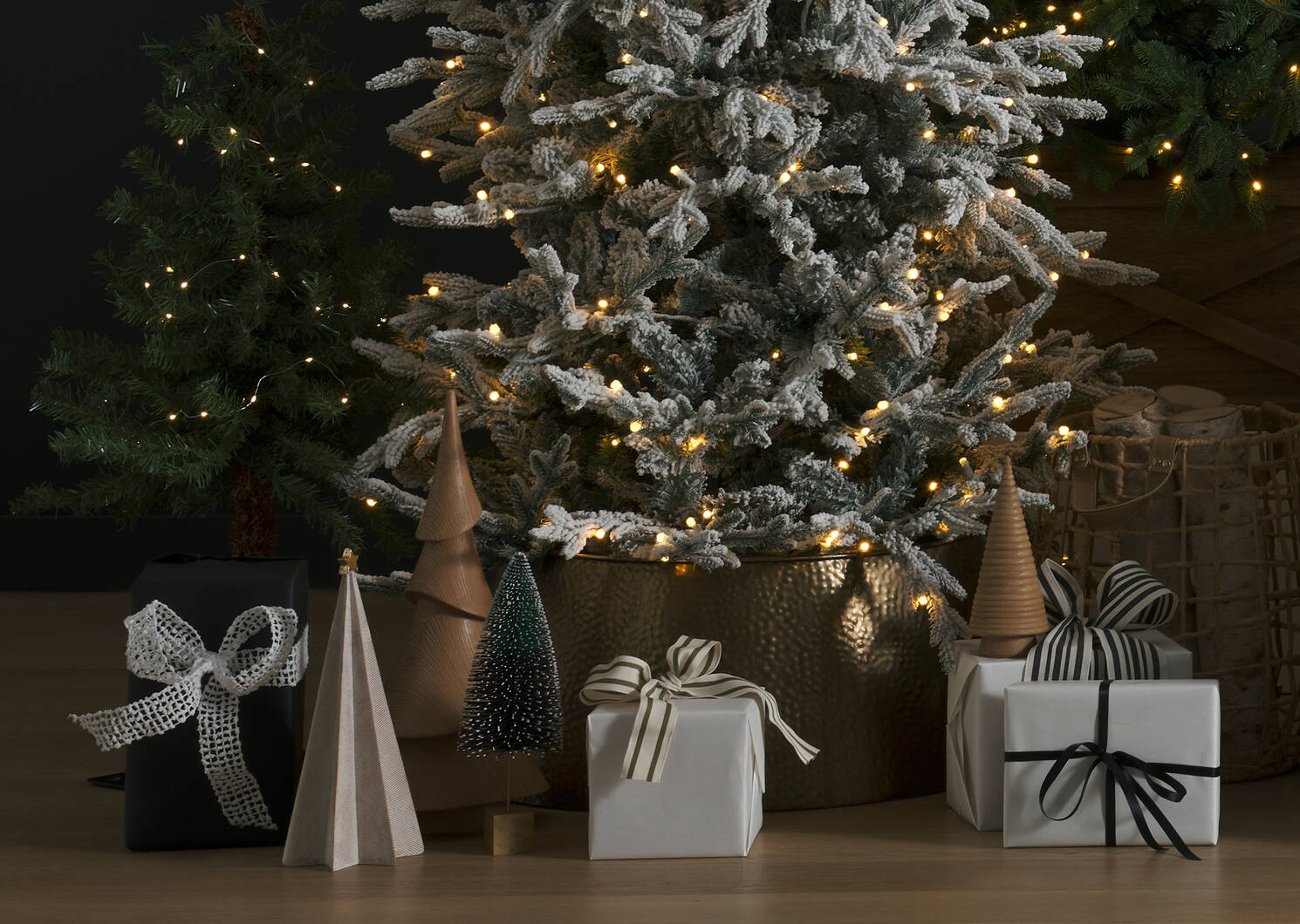 Jolly Tree Decor Small
