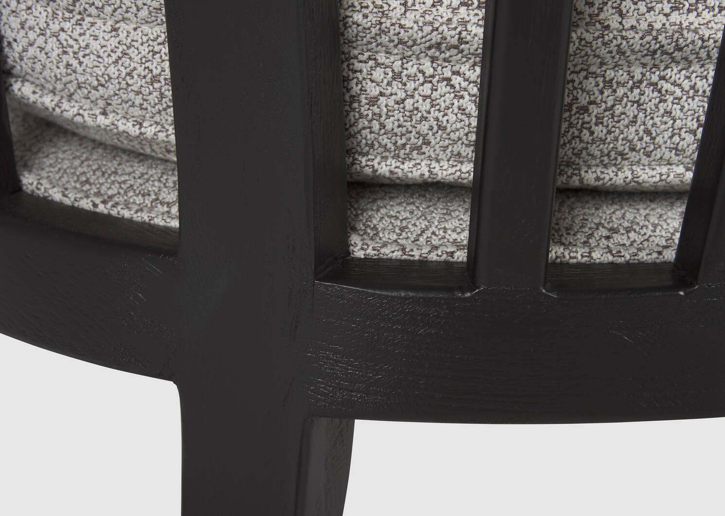 Fauteuil Tisdale Noir -Halo cailloux
