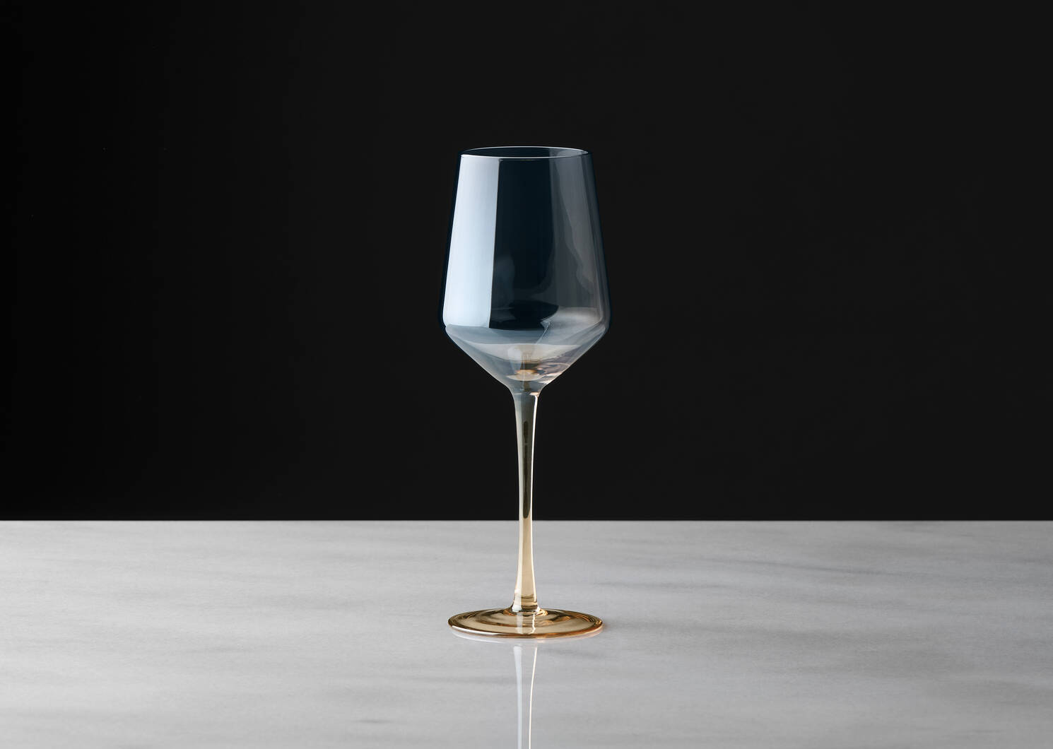 Abie Wine Glass Amber/Grey