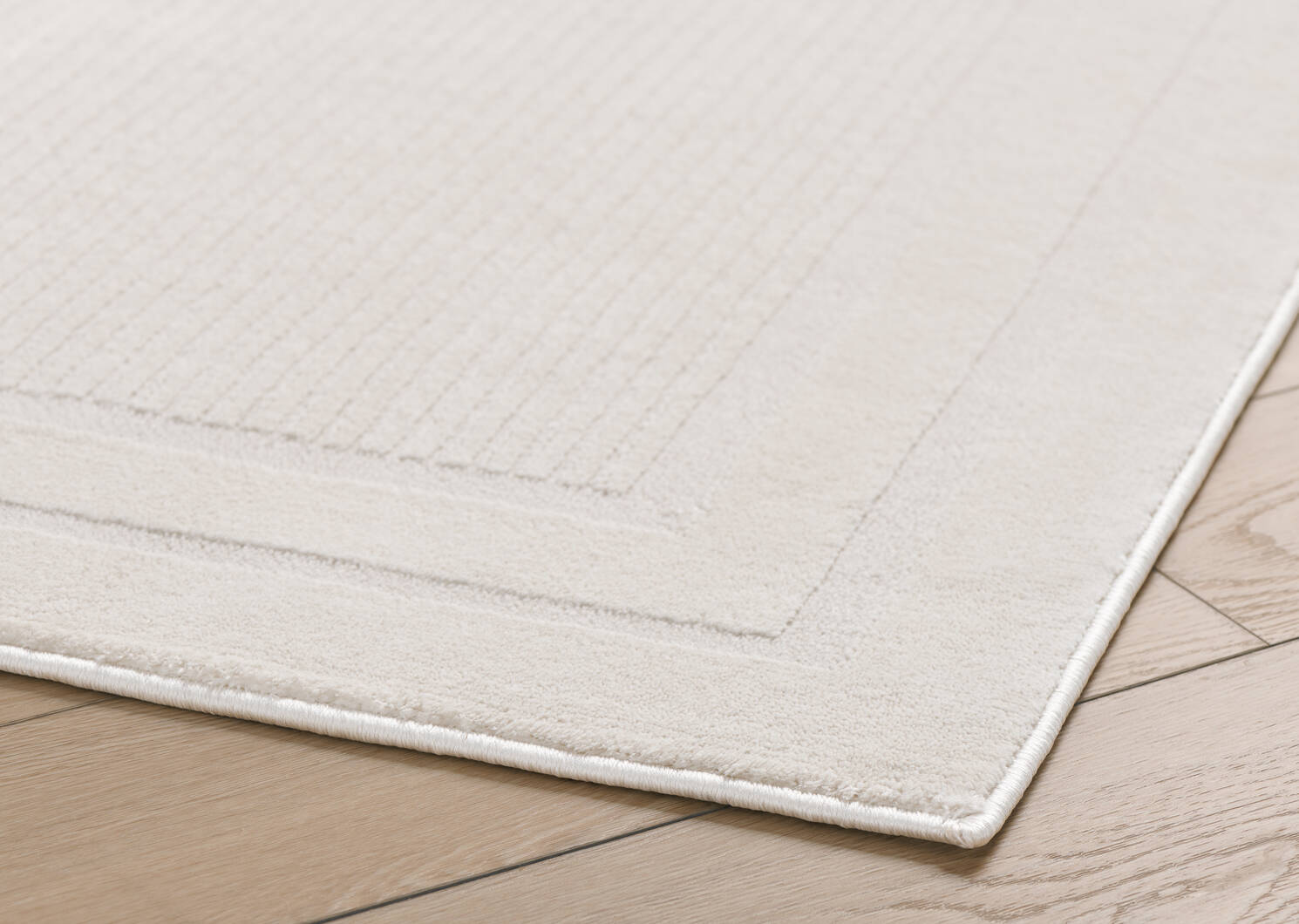 Etta Rug 108x150 Ivory