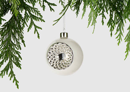 Retro Reflector Ornament White