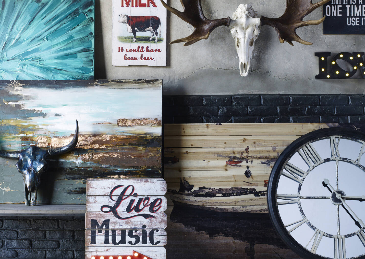 Echo Wall Clock Large