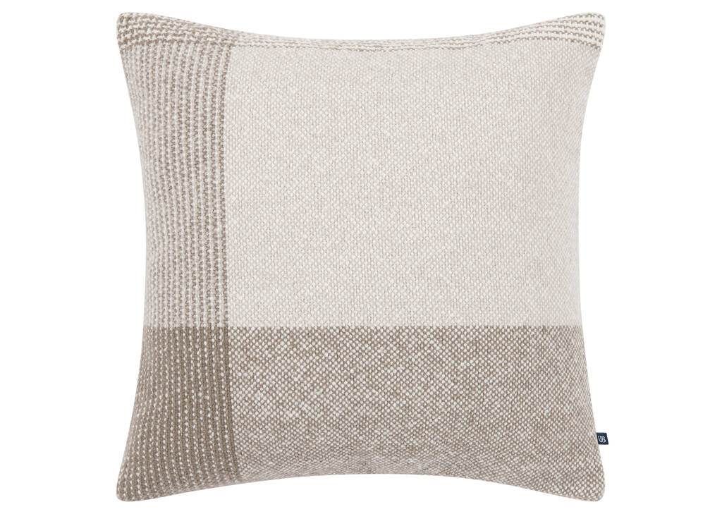 Reilly Pillow 20x20 Natural/Brown