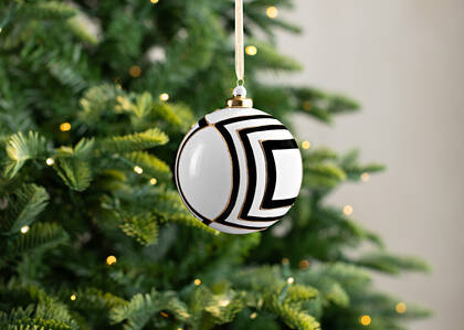 Geo Ball Ornament White/Black