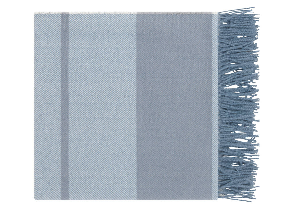 Reggie Striped Throw Sea Blue/Lt. Blue