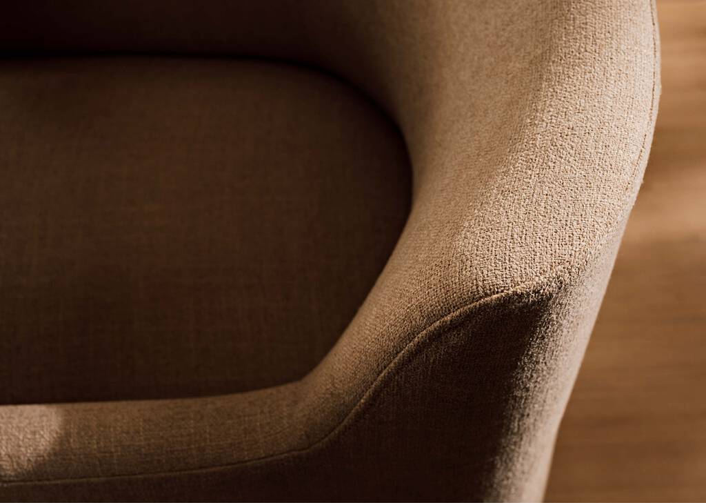 Ledbury Host Chair -Kempsey Wheat