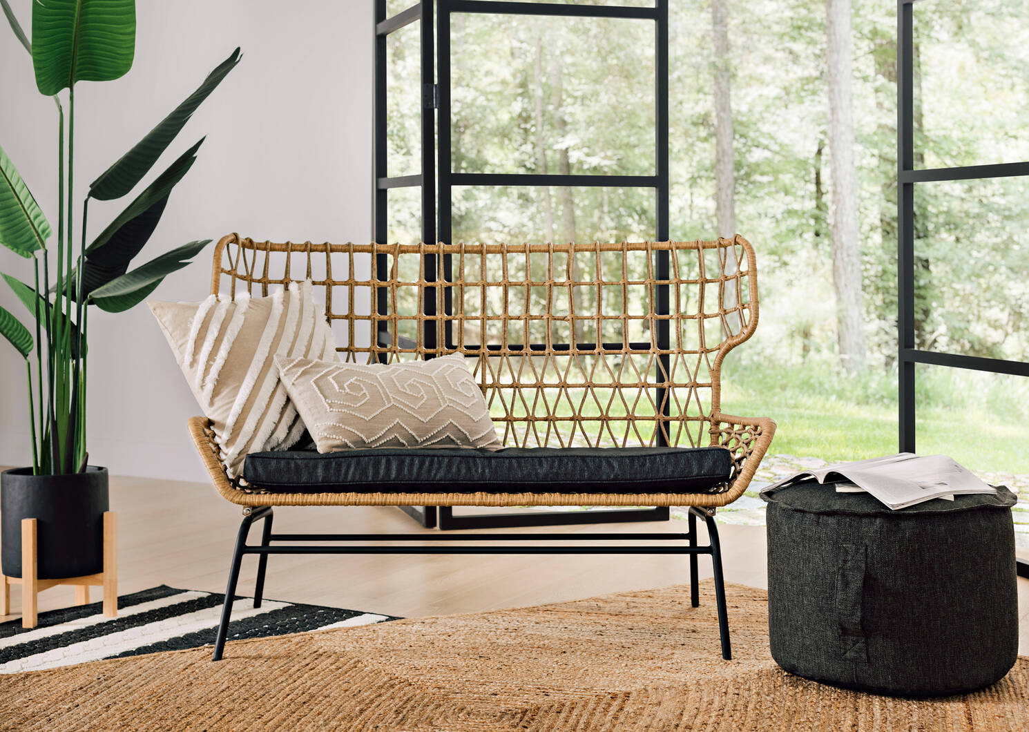 Wren Bench Natural -Ari Carbon
