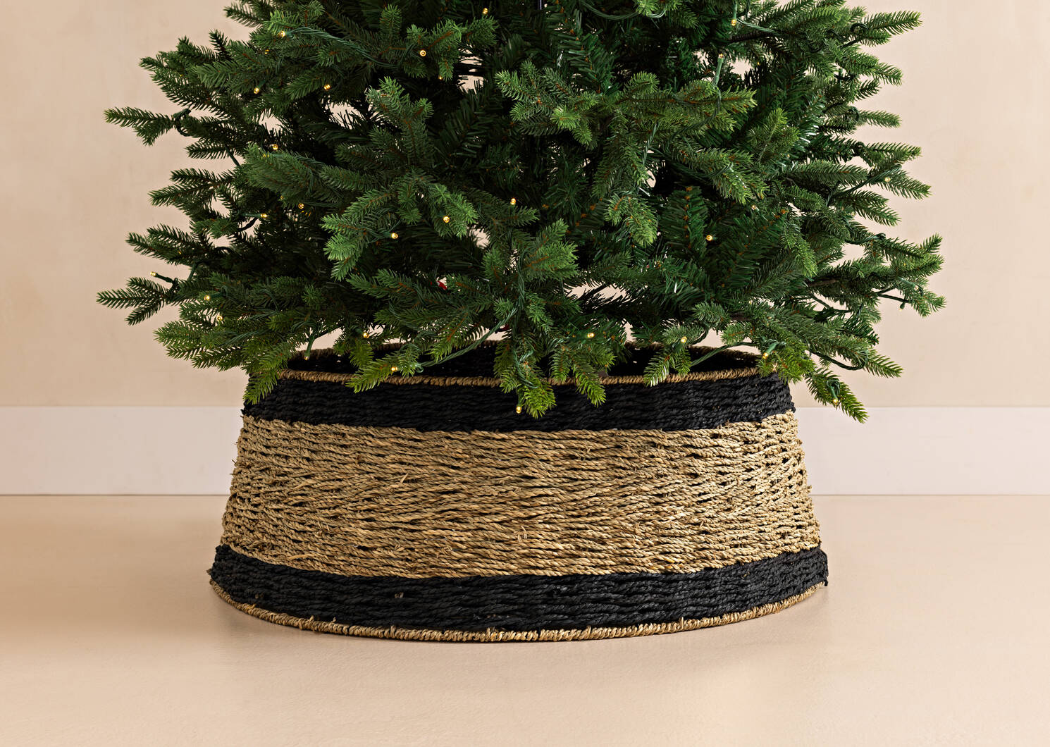 Sena Seagrass Tree Collar Urban Barn