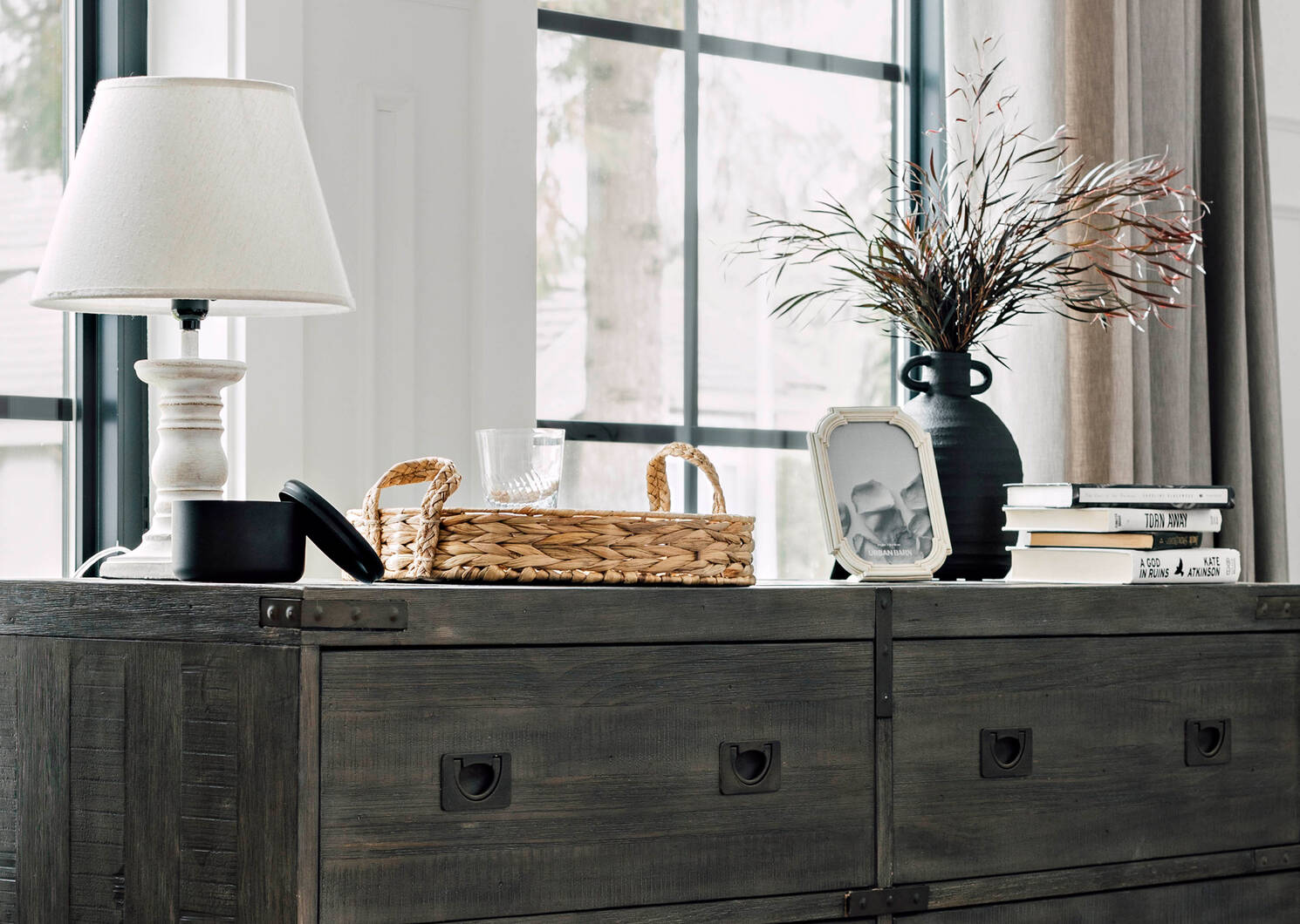 Isobel Table Lamp