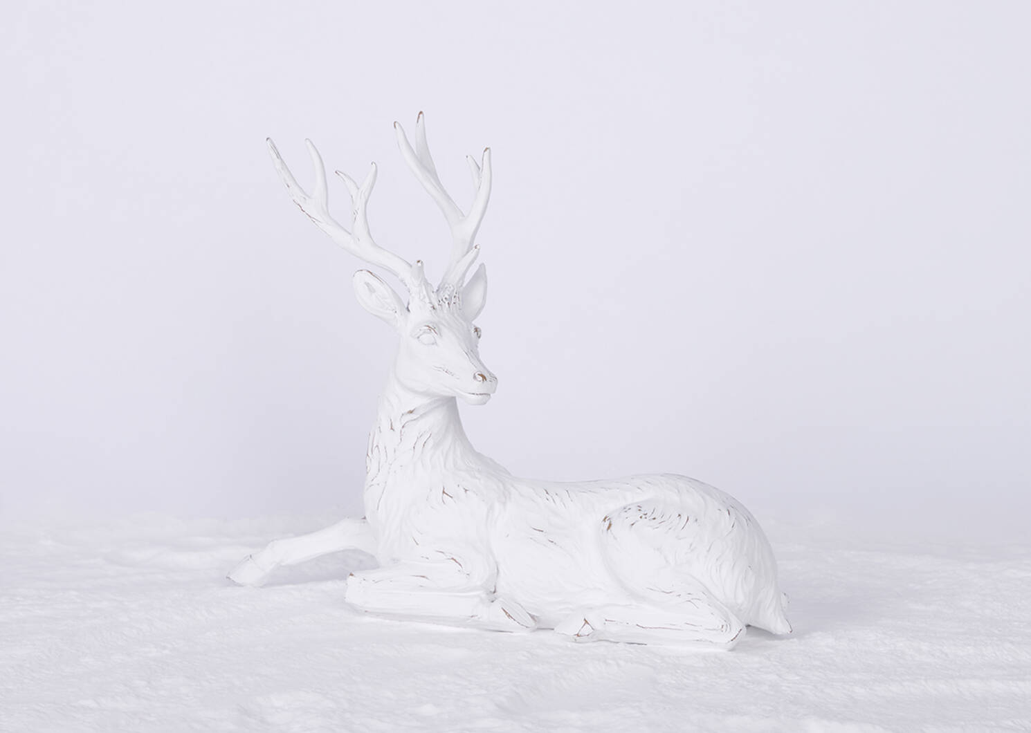 Hans Deer Décor - White
