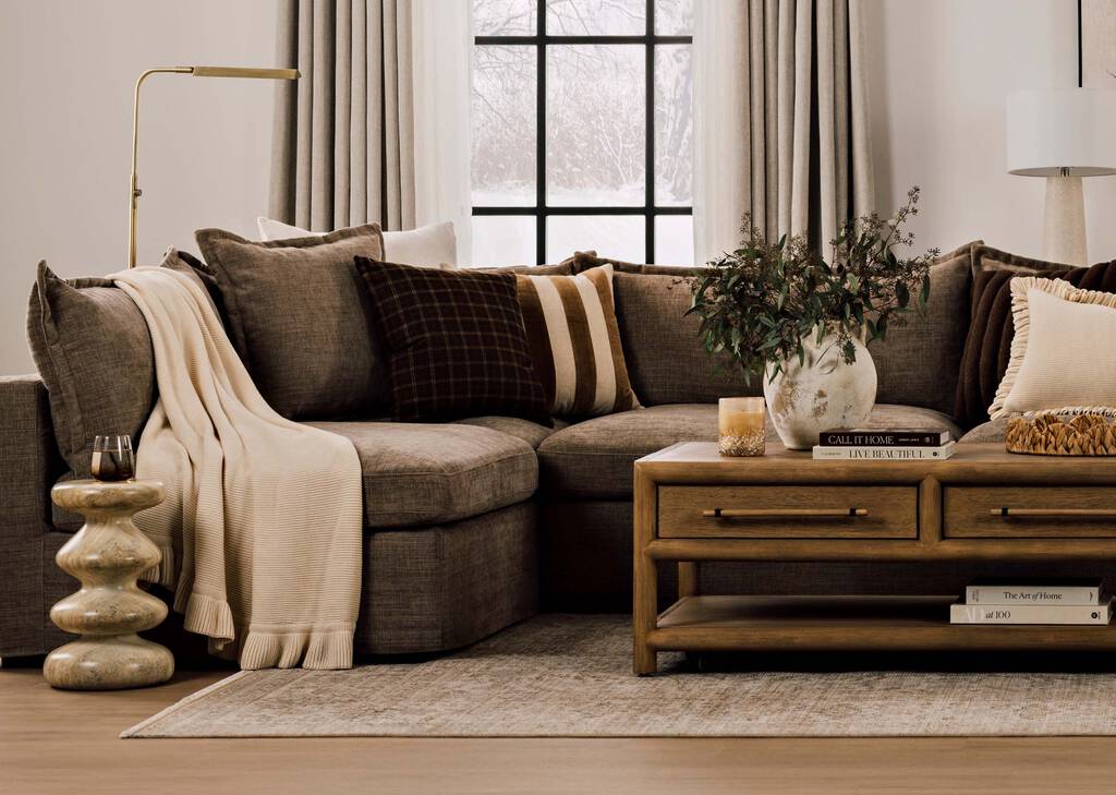 Claridge Cotton Ruffle Throw Natural