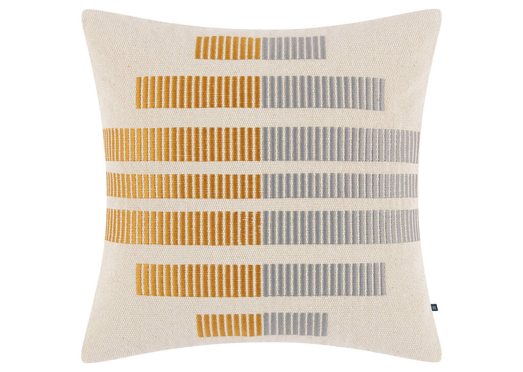 Faye Pillow 20x20