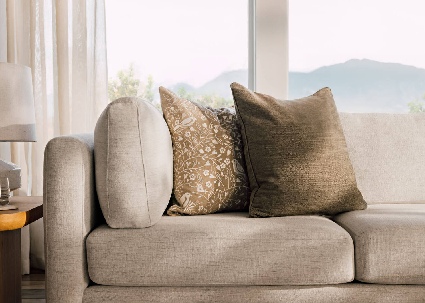 Gillian Sectional -Ashford Cream, LCF