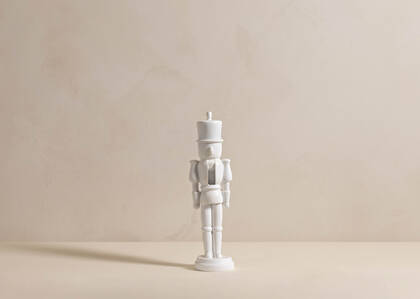 Nutcracker Guard Statue White
