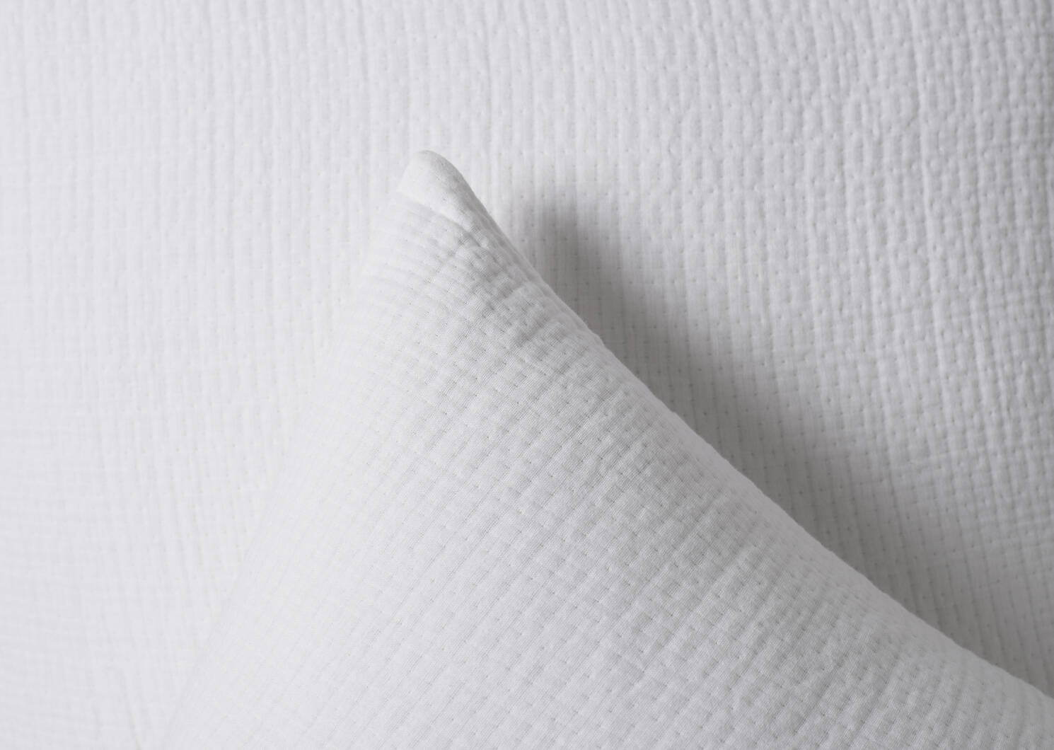 Freya Coverlet White