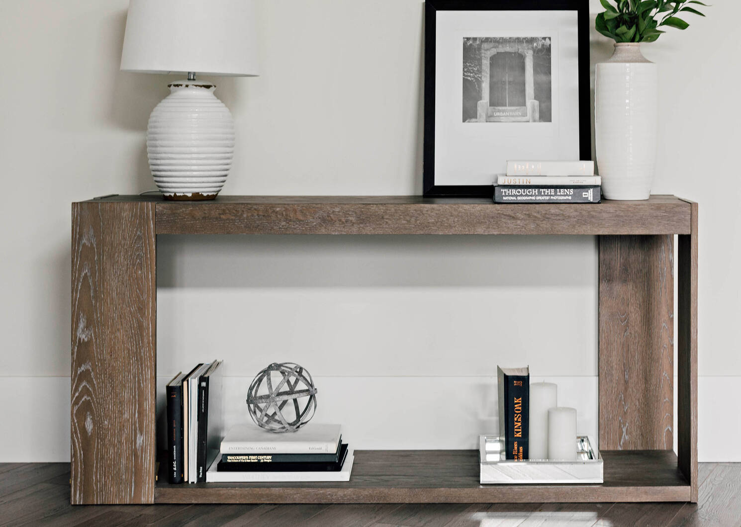 Quattro Console Table -Arie Adobe