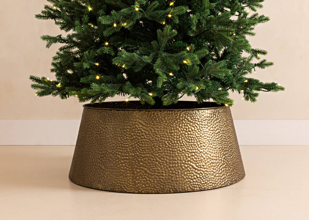 Heath Tree Collar Ant Brass