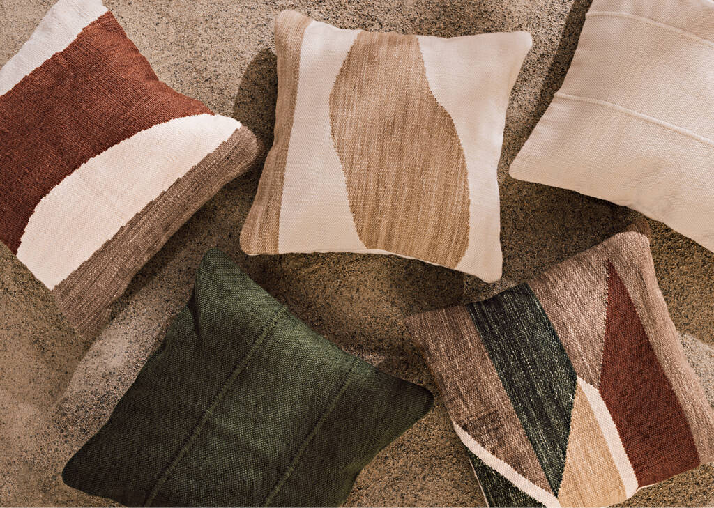 Tyna Outdoor Pillow 21x21 Multi