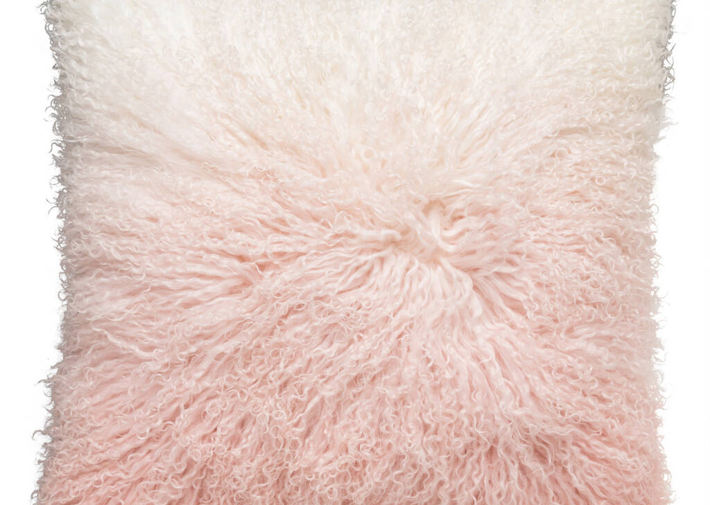Coussin Mongolian 20x20 rose cendré omb.