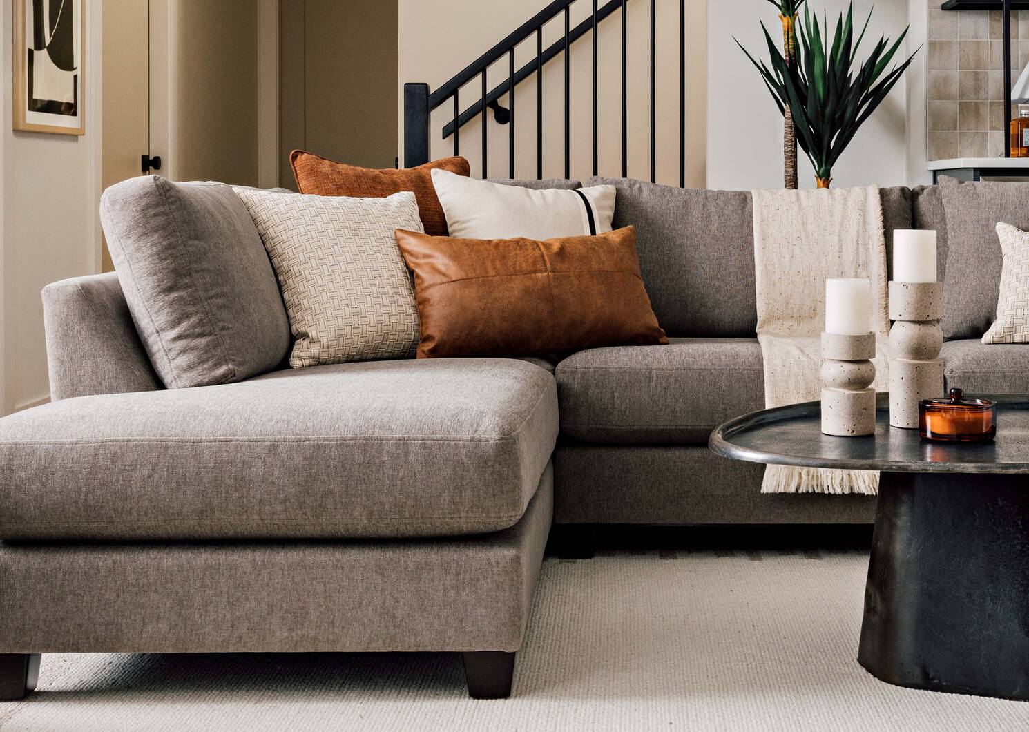 Leslie Cotton Pillow 20x20 Ivory/Blk