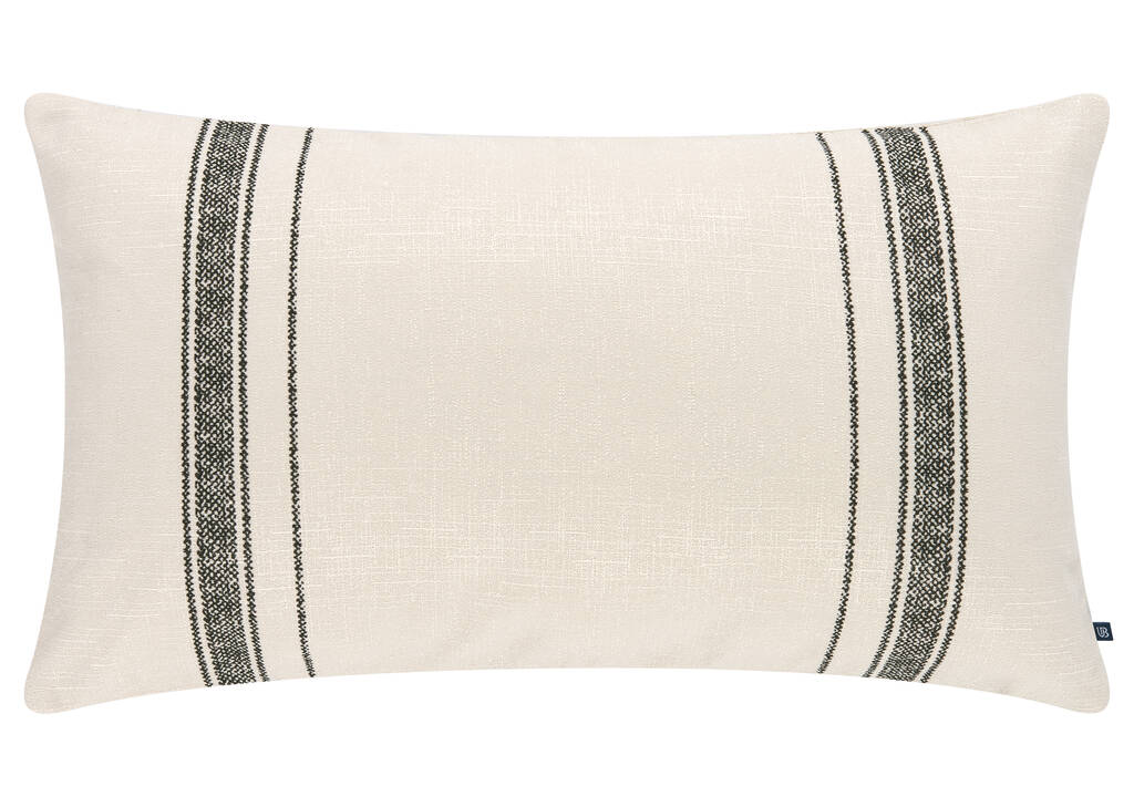 Montebello Toss 12x22 Ivory/Black