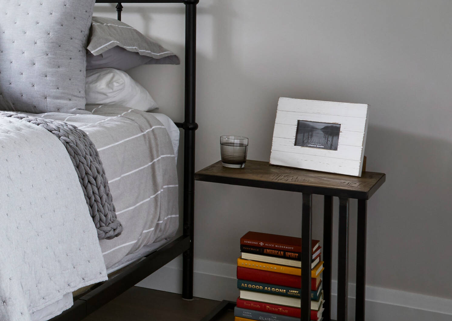 DeLaurier Tuck Table -Marques Black