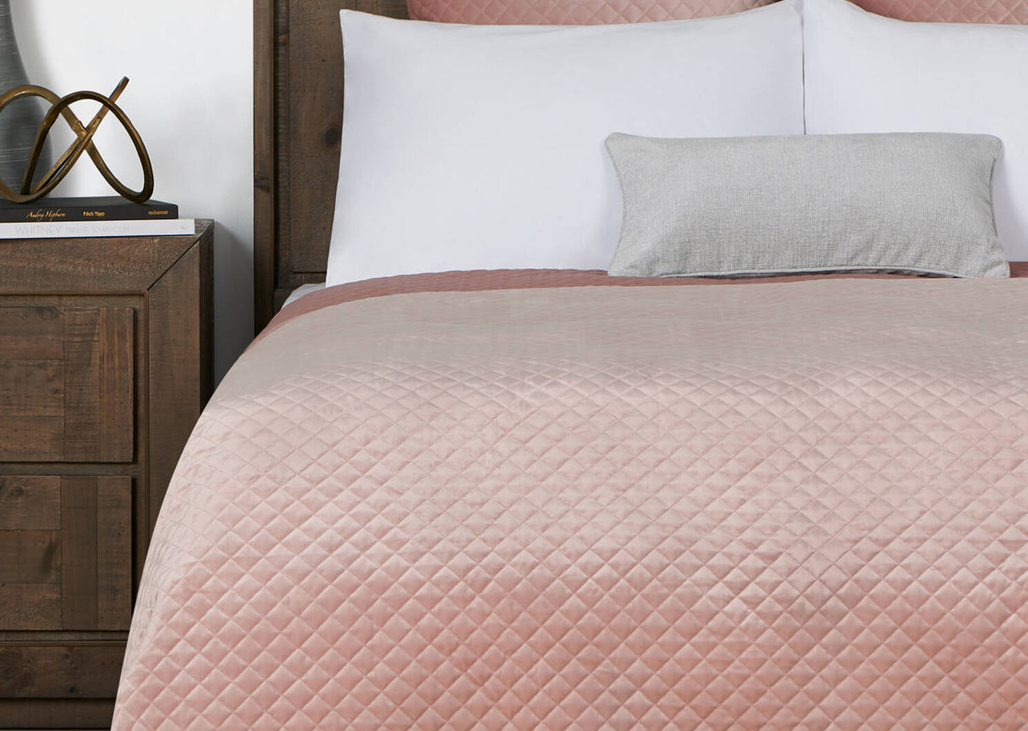 Cosmo Velvet Bedspread Ballet Pink