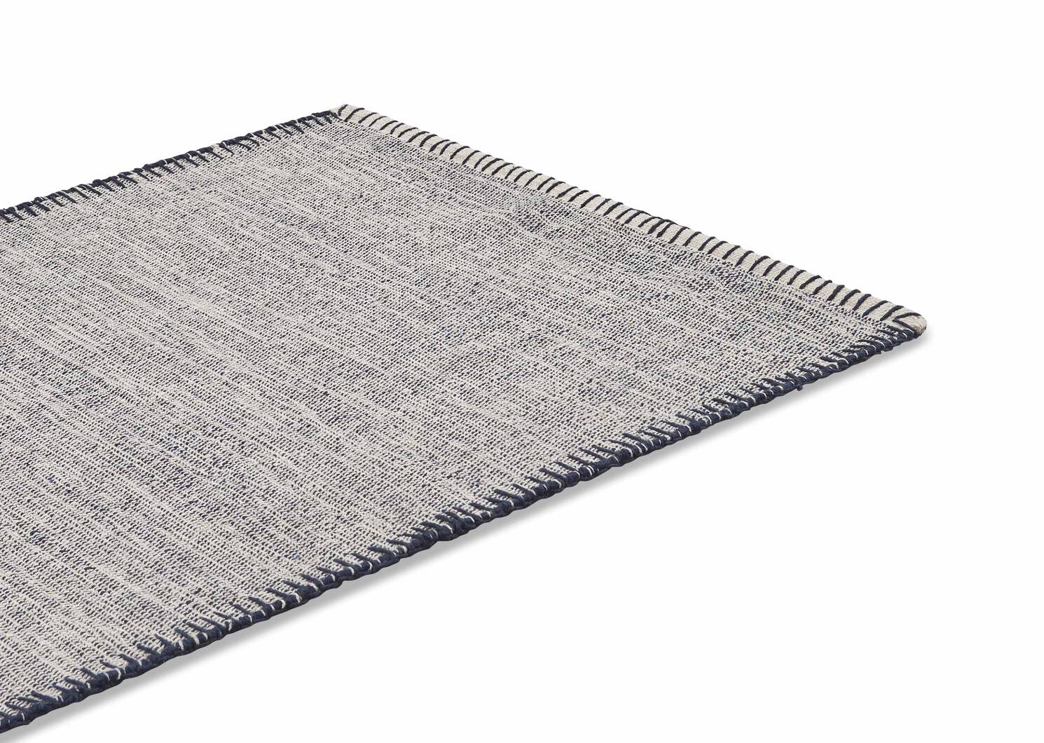 Arleigh Accent Rug - Navy