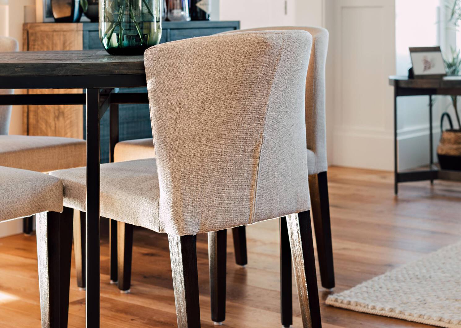 Jenaya Dining Chair -Daylin Flax