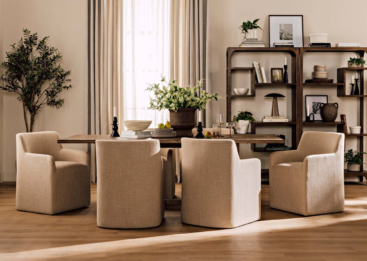 Table Adair -Hughes bi&egrave;re