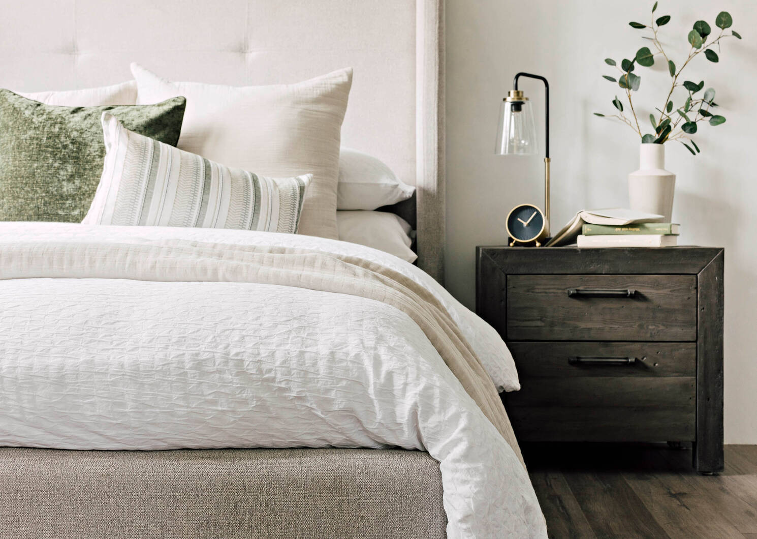 Waylon Custom Bed