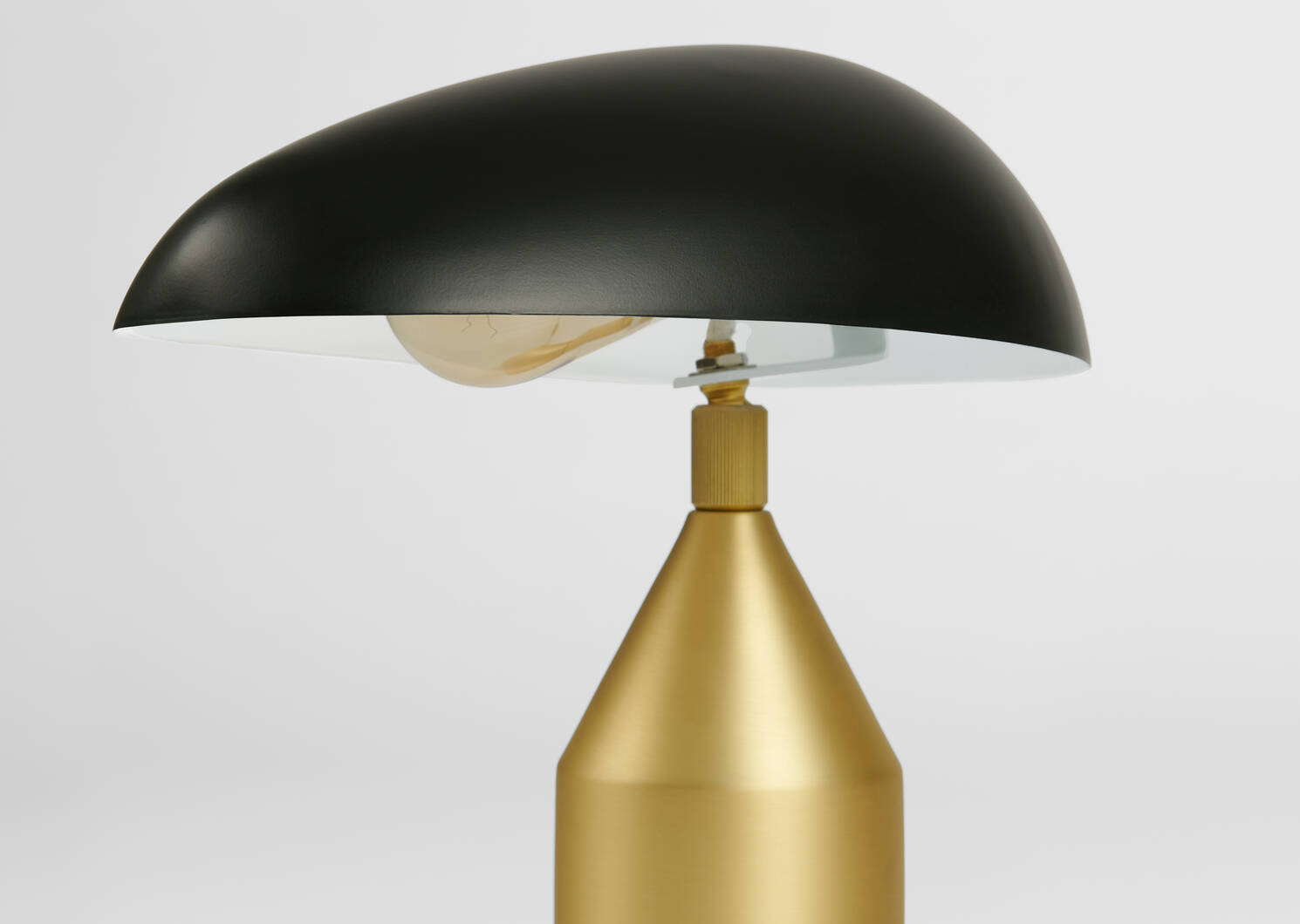 Rena Table Lamp